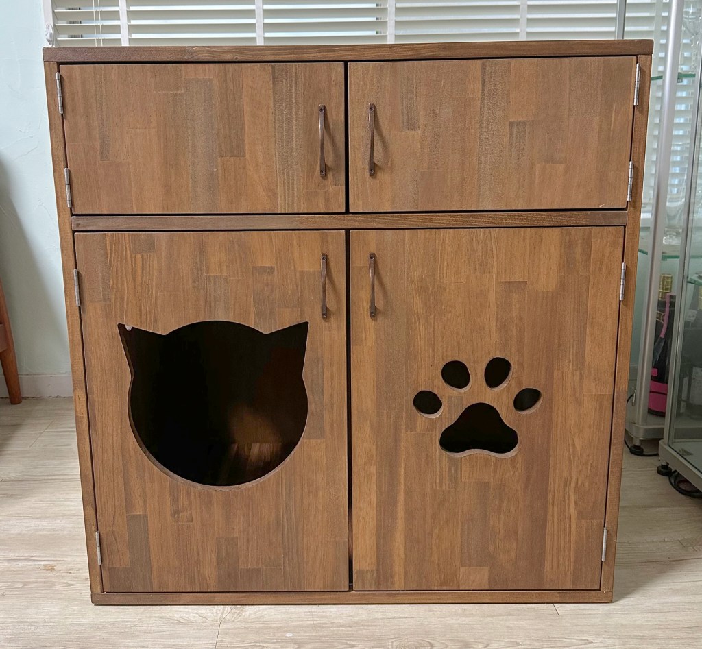 快適ワイド対応の猫のトイレカバーハウス納品