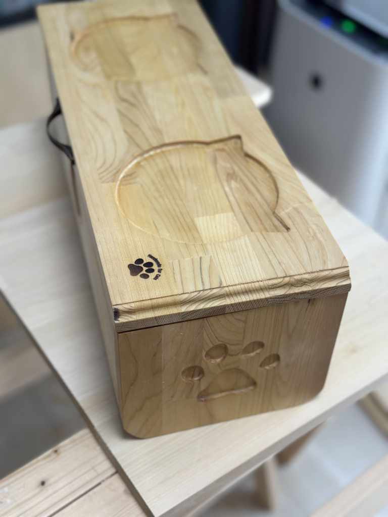 青森ヒバの餌箱＆餌台