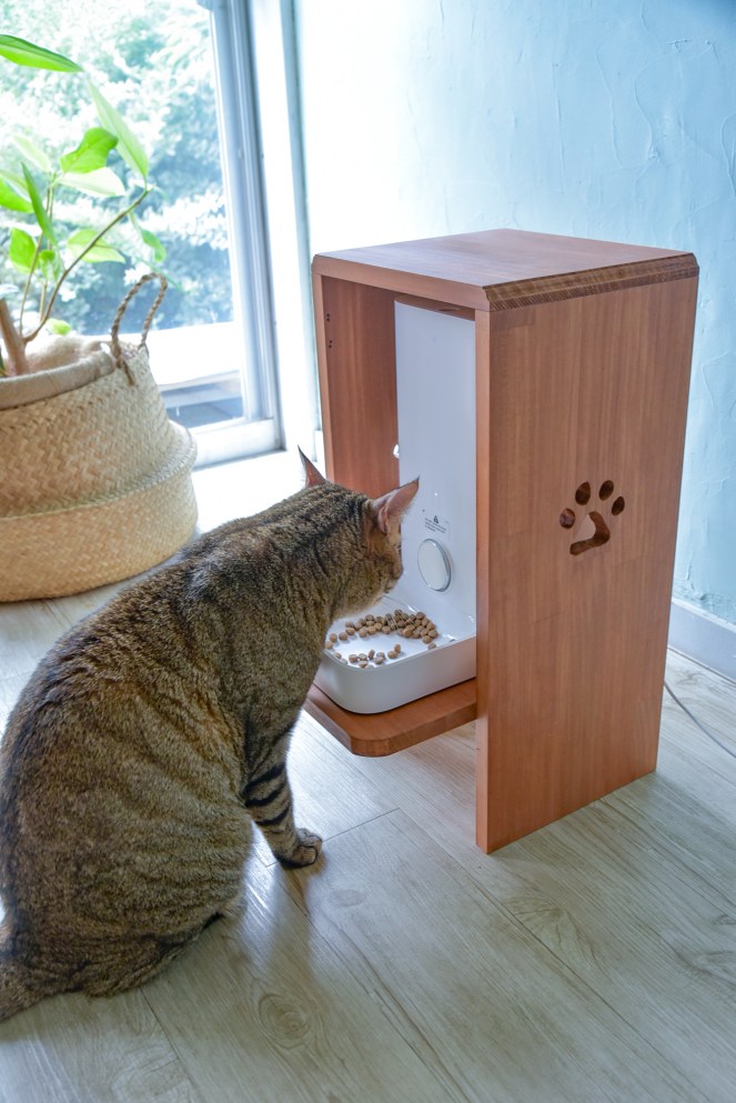 自動給餌器カバー
