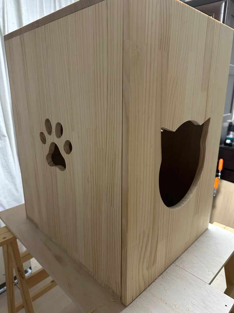 猫のトイレカバーハウス