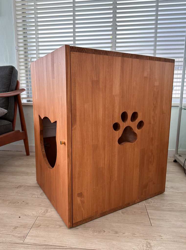 収納付きのデオトイレのトイレカバー