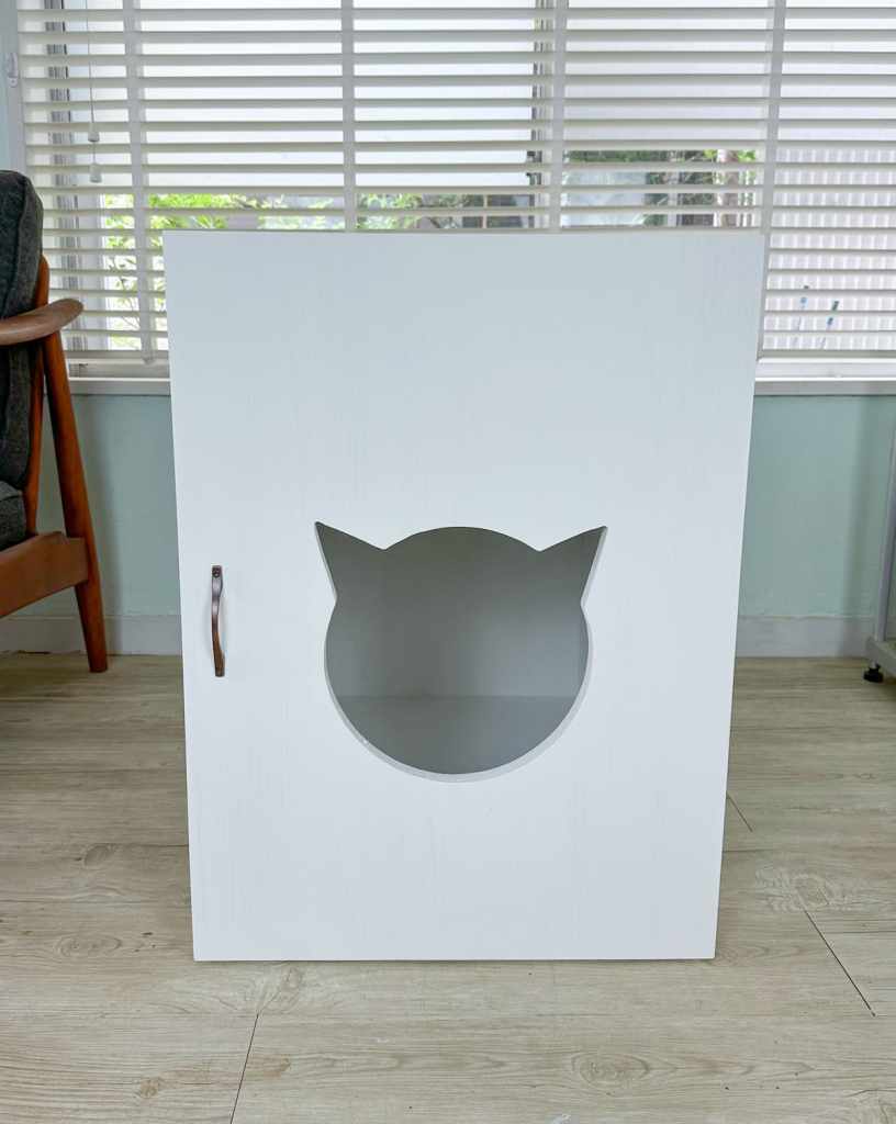 にゃんとも清潔トイレサイズの猫のトイレカバーハウス