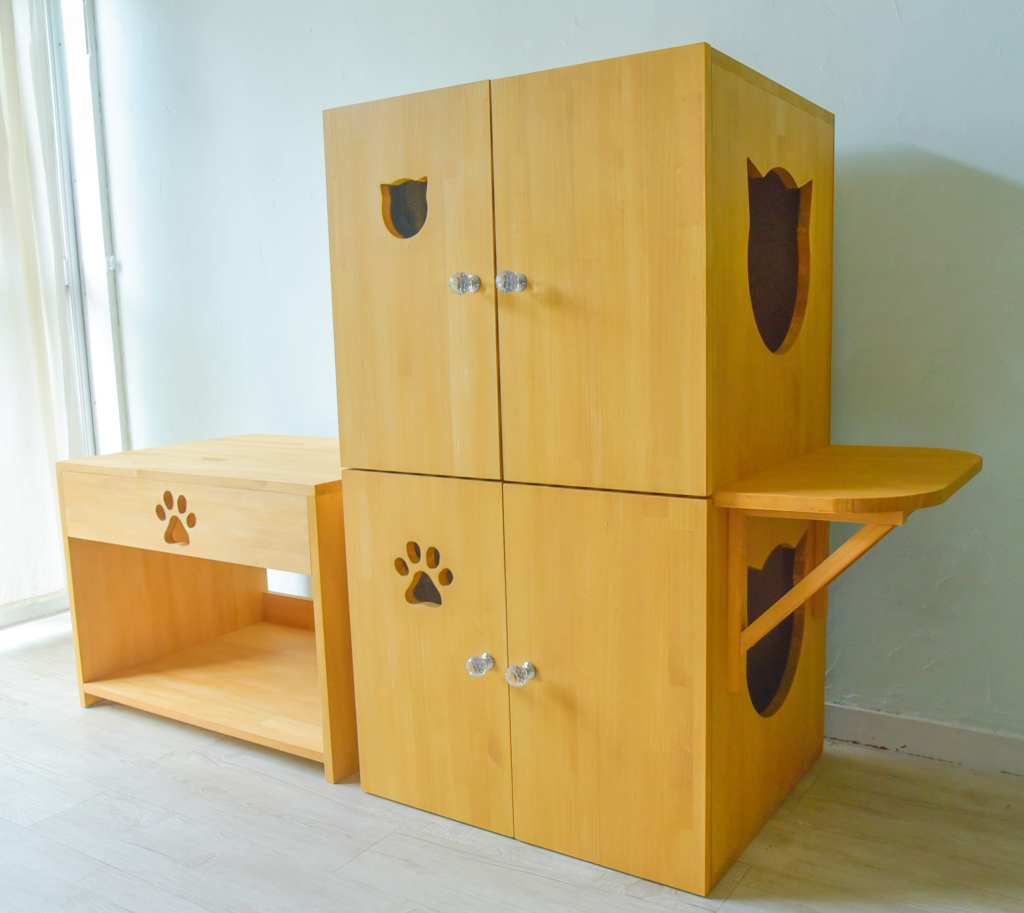 犬&猫お揃いのトイレカバーハウス