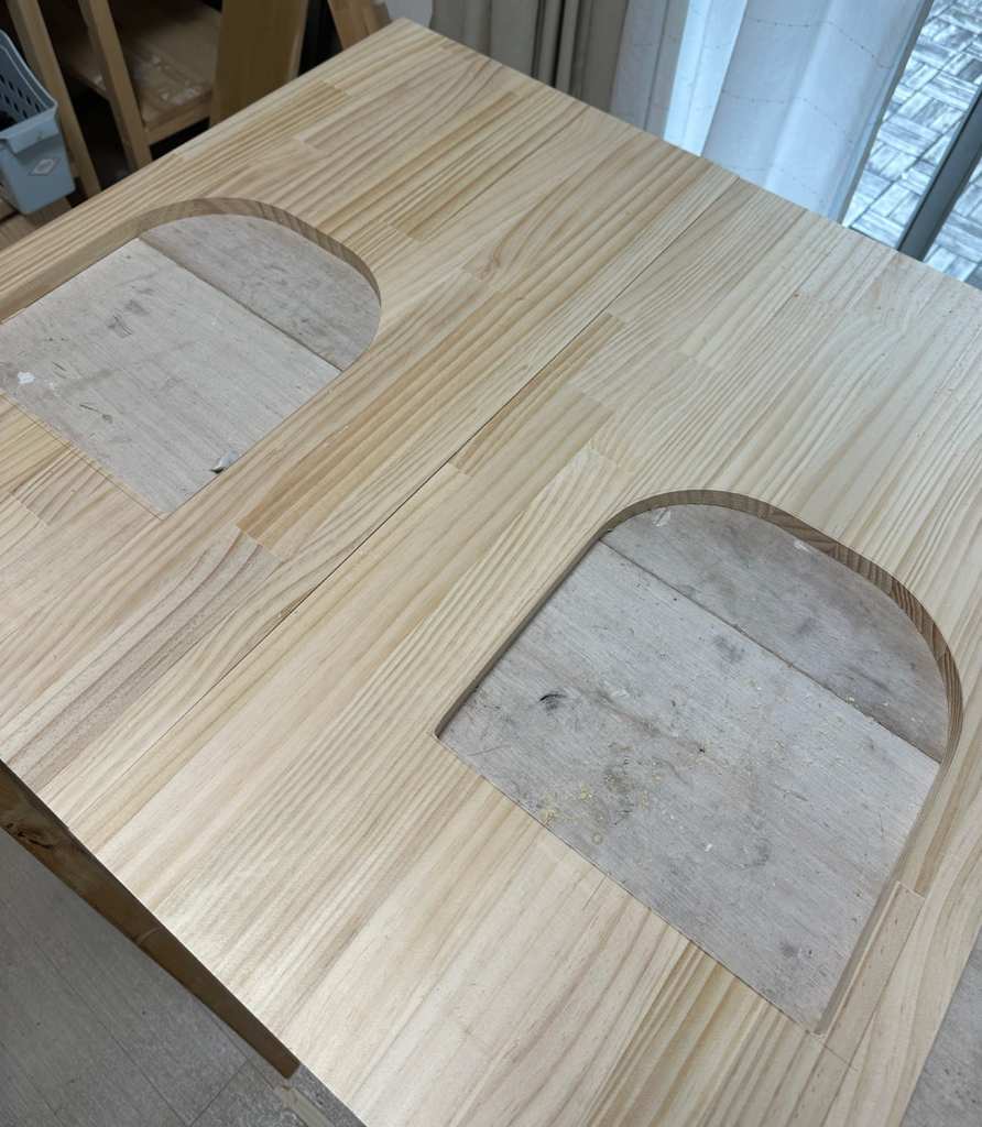 にゃんとものびのびリラックス用の猫のトイレカバーハウス