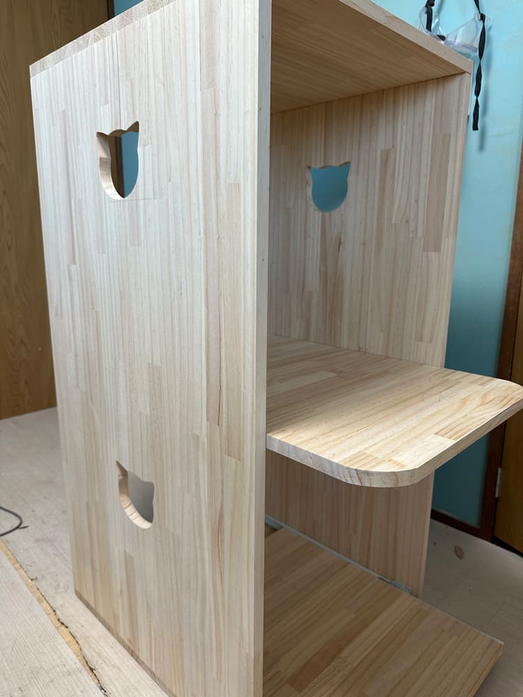 ２階建ての猫のトイレカバーハウス