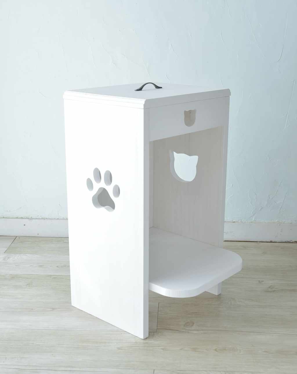 自動給餌器カバープレミアムのホワイト