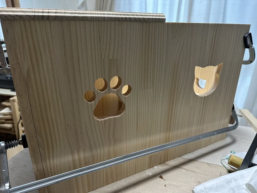 自動給餌器カバー
