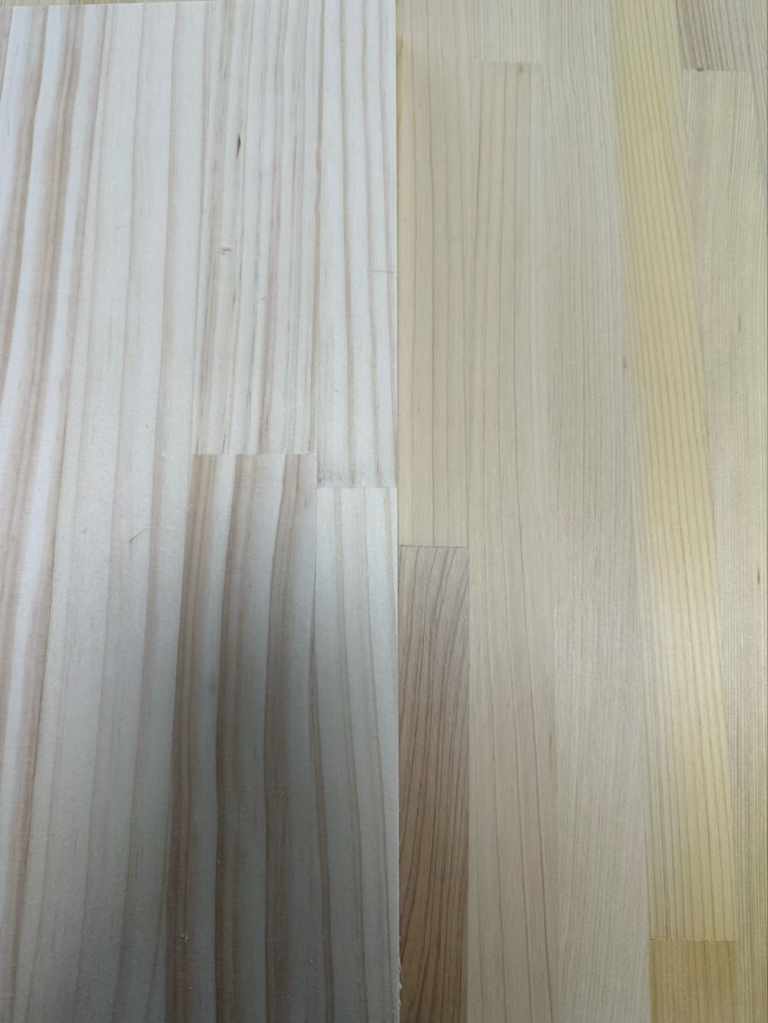 パイン材と青森ひば材の比較