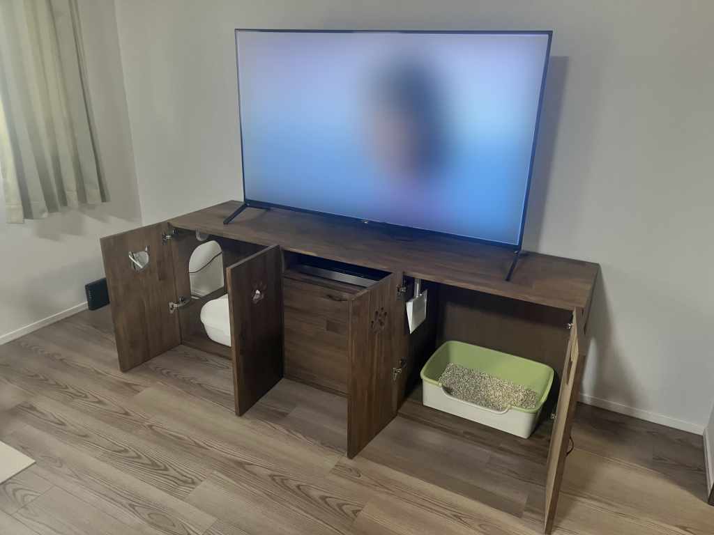 猫トイレはリビングが正解？快適な暮らしを叶える収納アイデア