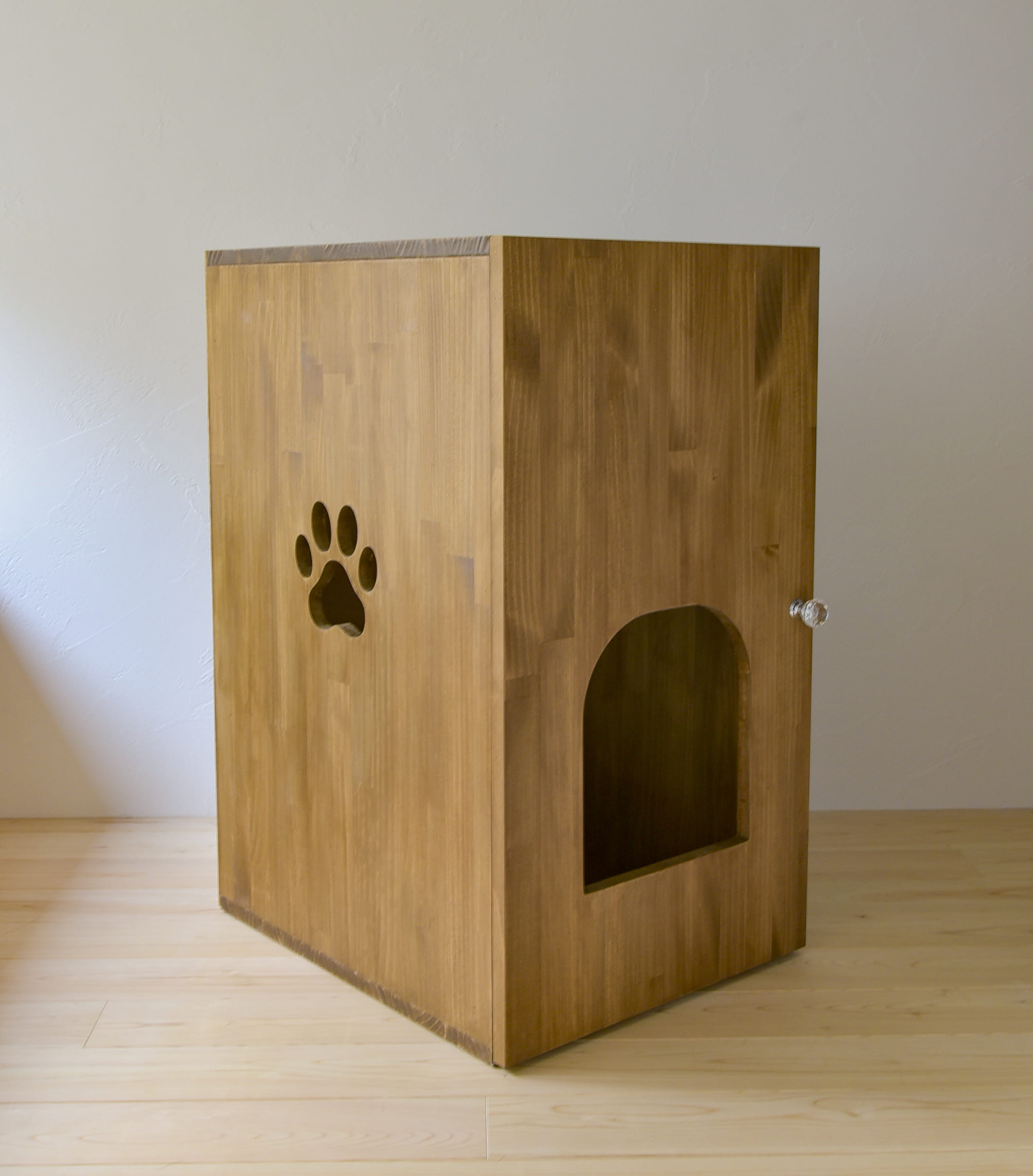 お部屋の家具に合わせてカラーをご提案。デオトイレ脱臭ファン対応モデル完成